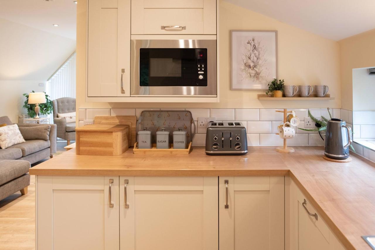 Larchwood Lodge Ellon ภายนอก รูปภาพ