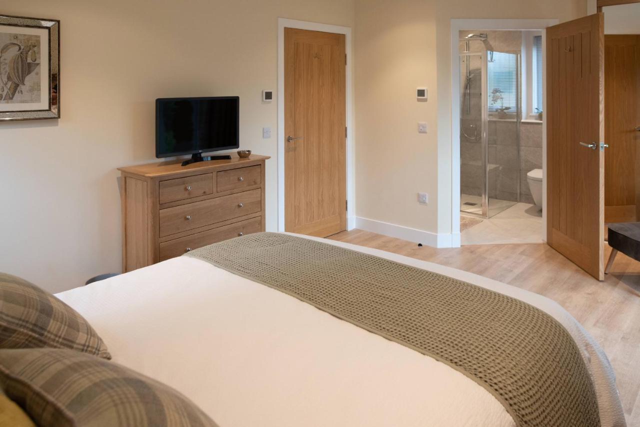 Larchwood Lodge Ellon ภายนอก รูปภาพ